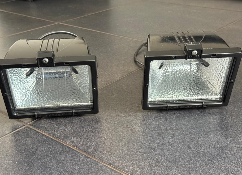 2 Philips bouwlampen/schijnwerpers incl. 150W. staaflampjes, Ophalen, Zo goed als nieuw