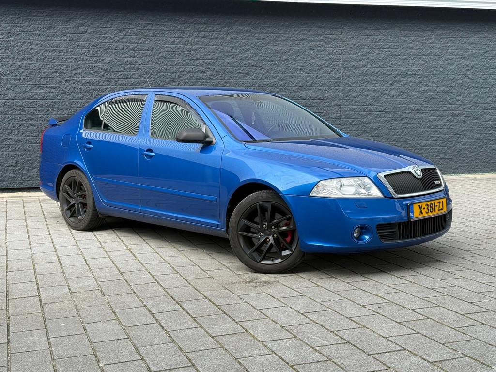 Skoda Octavia 2.0 TFSI RS, Gebruikt, 4 cilinders, 1984 cc, Blauw
