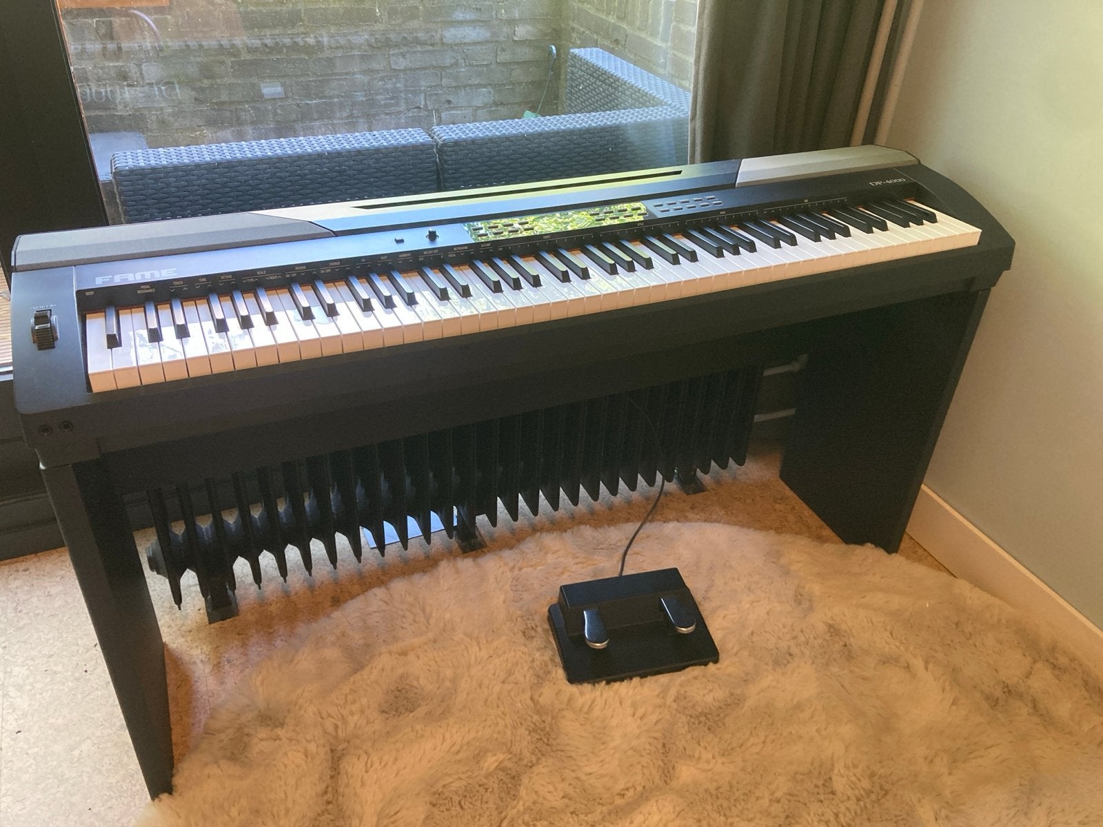 Fame DP-4000 Digitale Piano - Zo goed als nieuw, Muziek en Instrumenten, Keyboards, Zo goed als nieuw, 88 toetsen, Overige merken