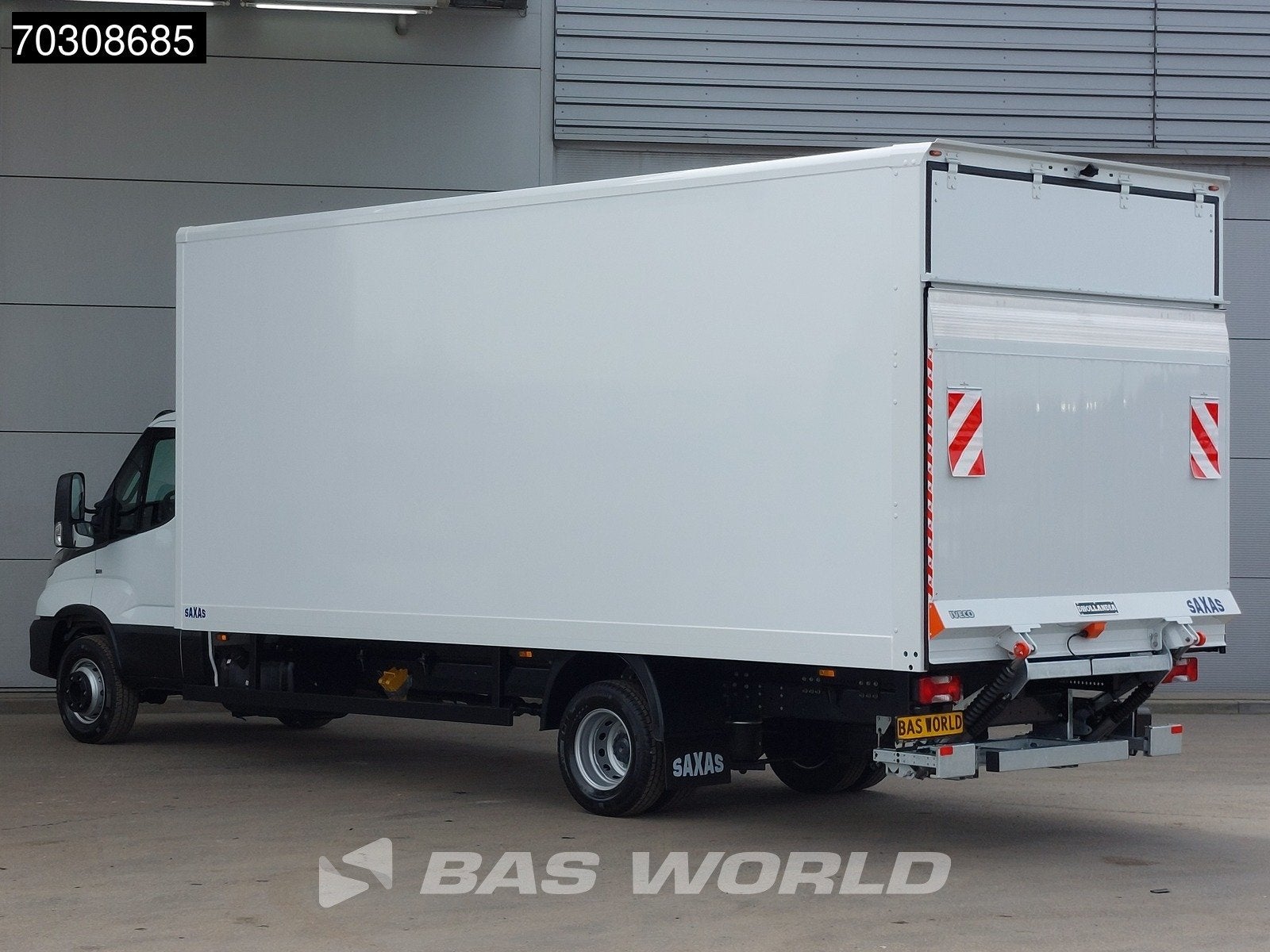 Iveco Daily 70C18 3.0L Automaat 1000KG Laadklep Bakwagen 180, Auto's, Bestelauto's, Automaat, Stof, Euro 6, 4 cilinders