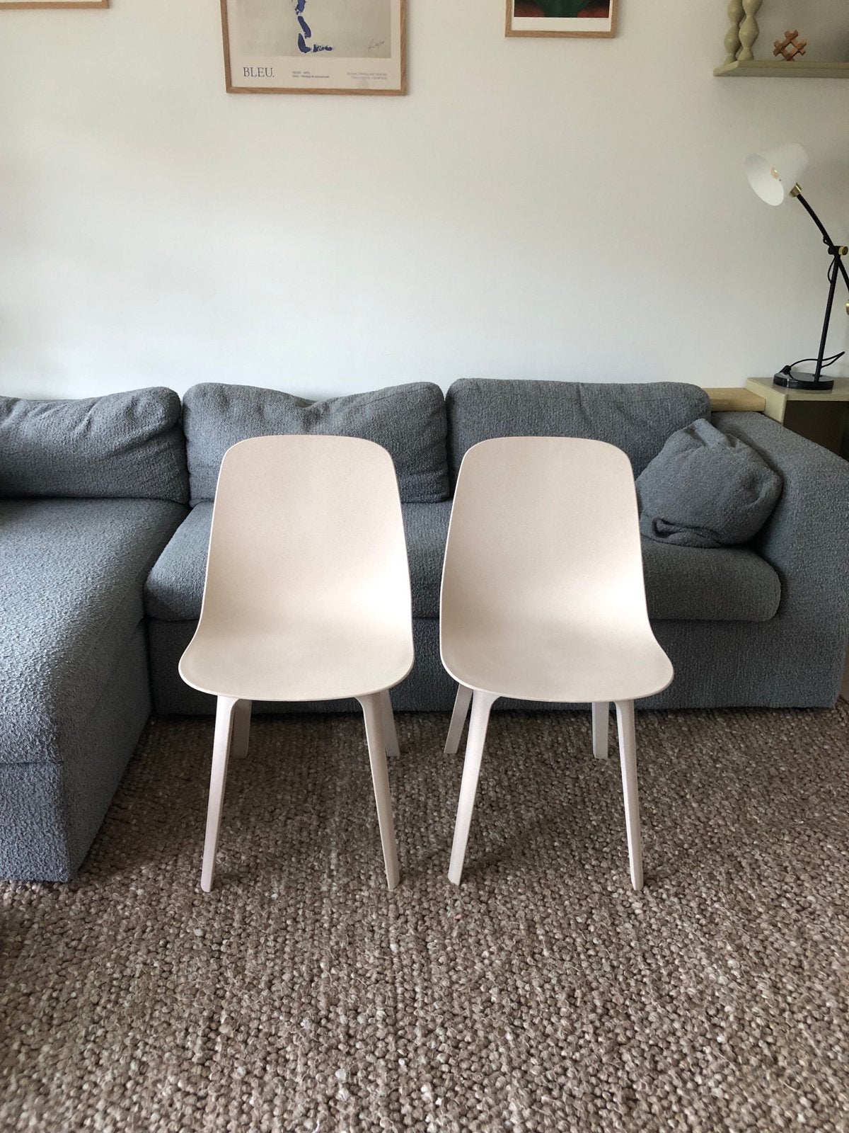 ODGER Eetkamerstoel, lichtbeige stoelen., Huis en Inrichting, Stoelen, Zo goed als nieuw, Twee, Kunststof, Overige kleuren, Ophalen of Verzenden