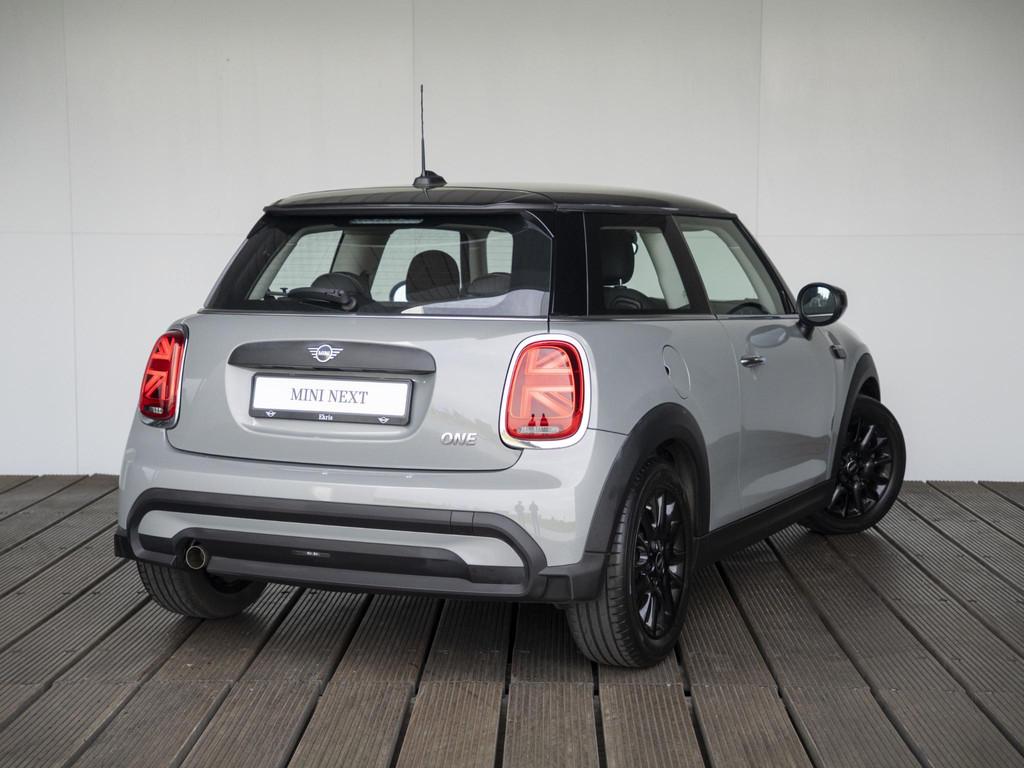 MINI 3-deurs One Airco + Navigatie + Cruise Control, Auto's, Mini, Stof, Gebruikt, Met garantie (alle), 4 stoelen
