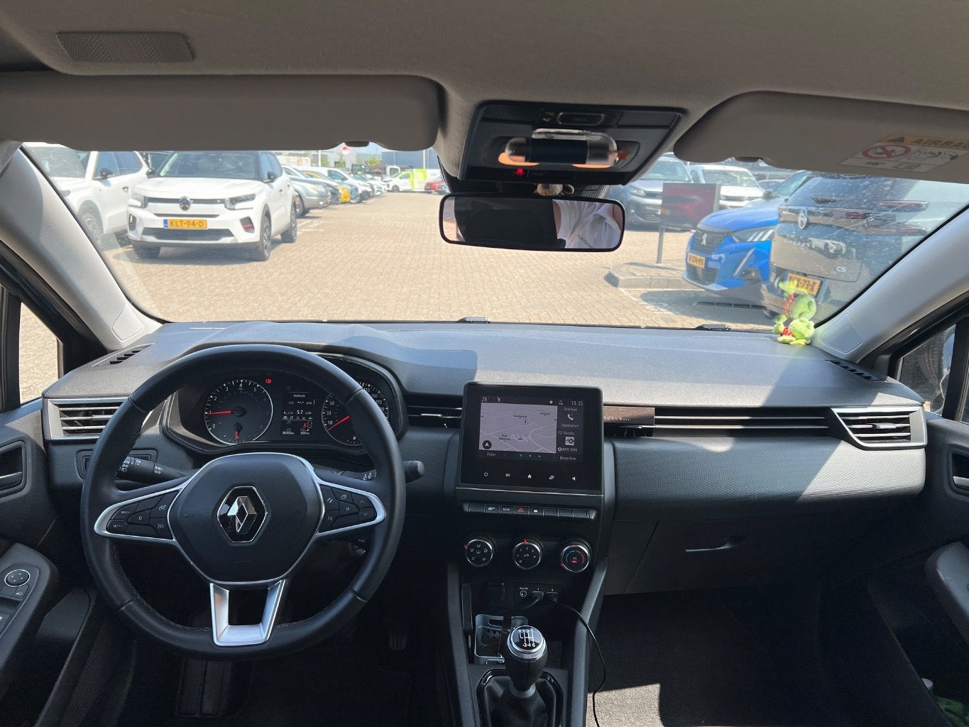Renault Clio 1.0 TCe Zen | Camera | Trekhaak | Origineel NL, Voorwielaandrijving, Stof, Gebruikt, 49 €/maand