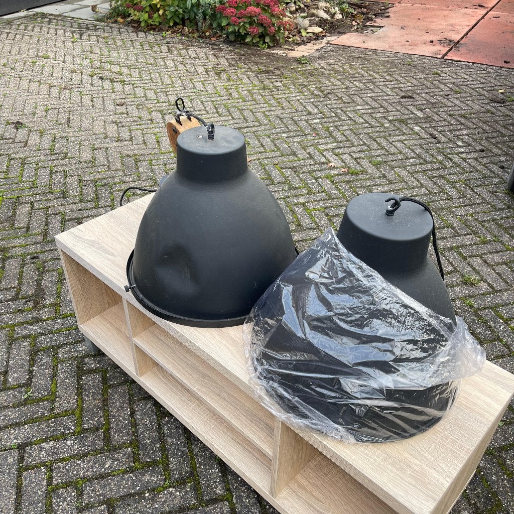 2x Hanglamp Elimo Zwart Mat met Houten Katrol Lamp 40cm, Elimo, Elimo, Elimo, Overige fittingen