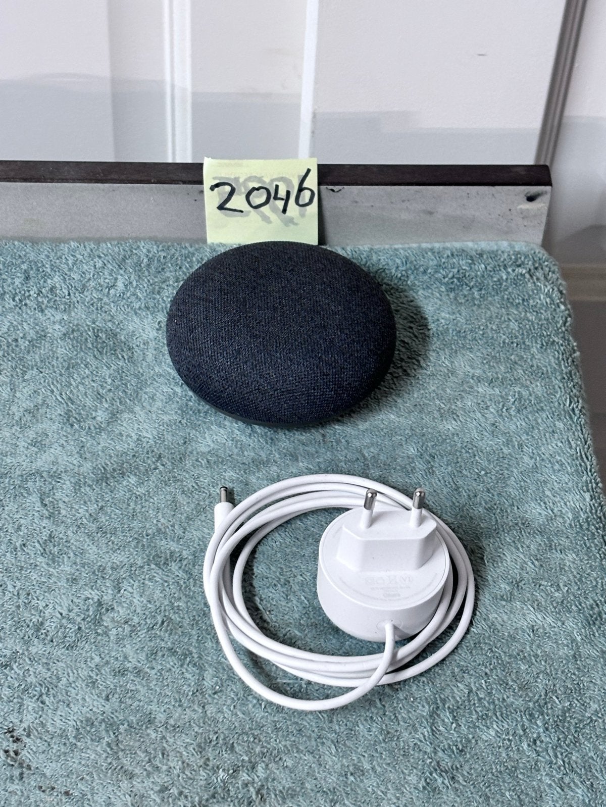 Google Nest Mini (2e generatie) - Slimme Speaker, Slimme speaker, Google, Ophalen of Verzenden, Zo goed als nieuw