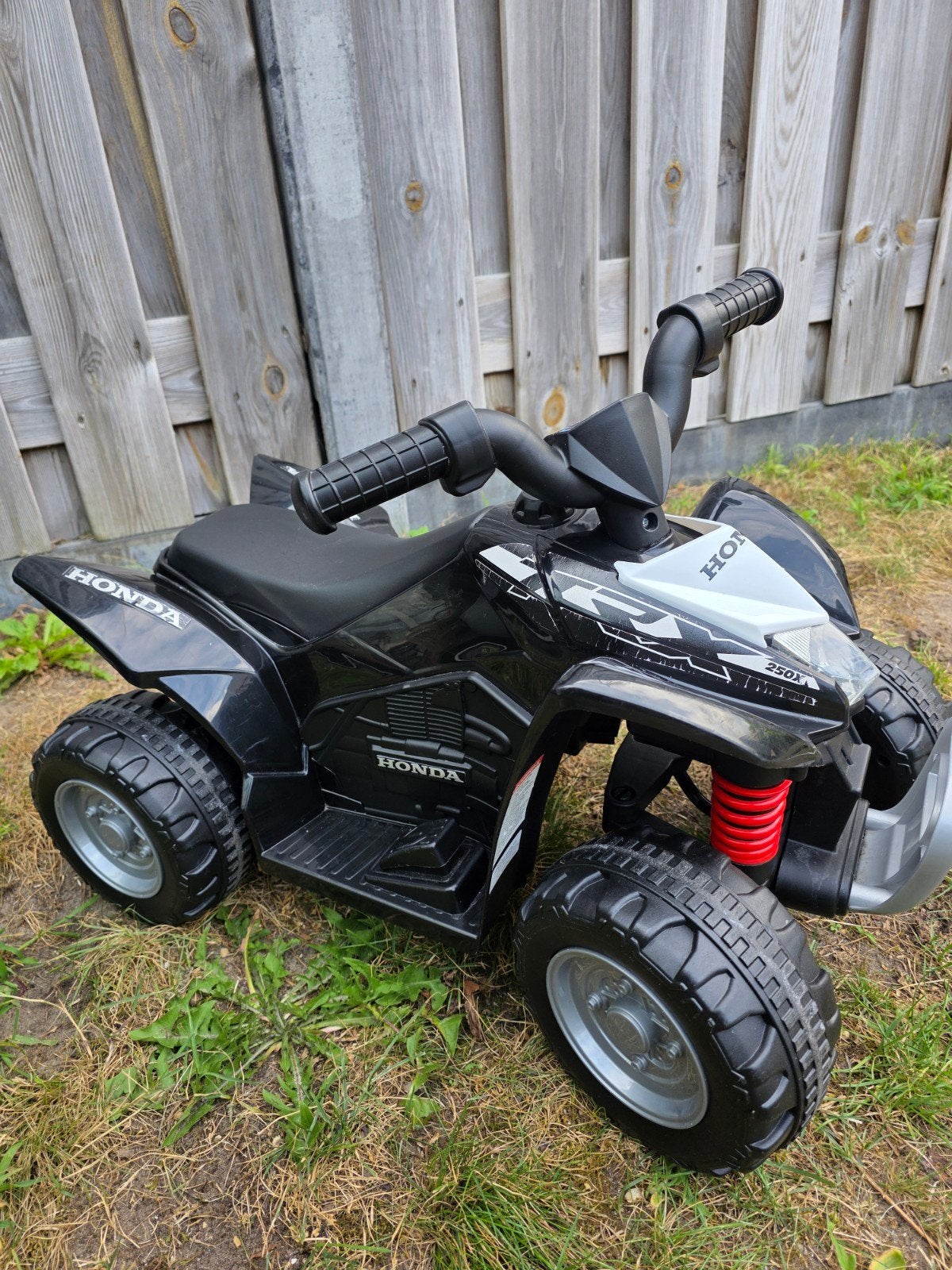 Elektrische kinderquad Honda 350X - Zwart, Ophalen, Gebruikt