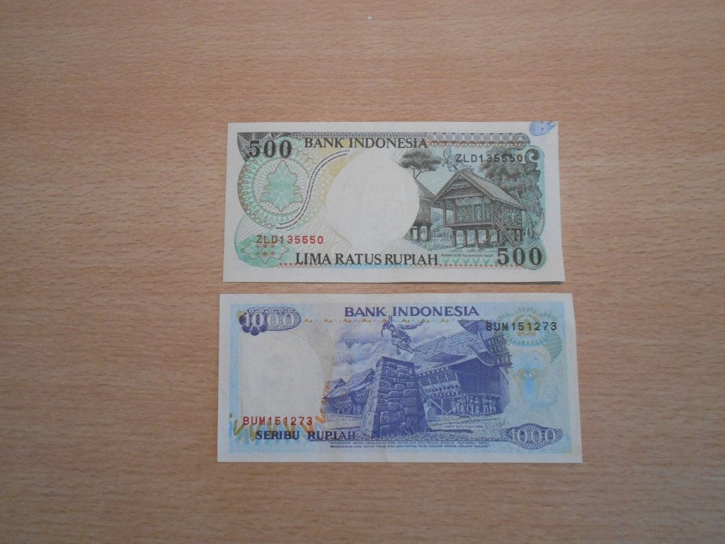 Indonesische bankbiljetten 500 en 1000 rupiah, Ophalen of Verzenden, Zuidoost-Azië, Los biljet