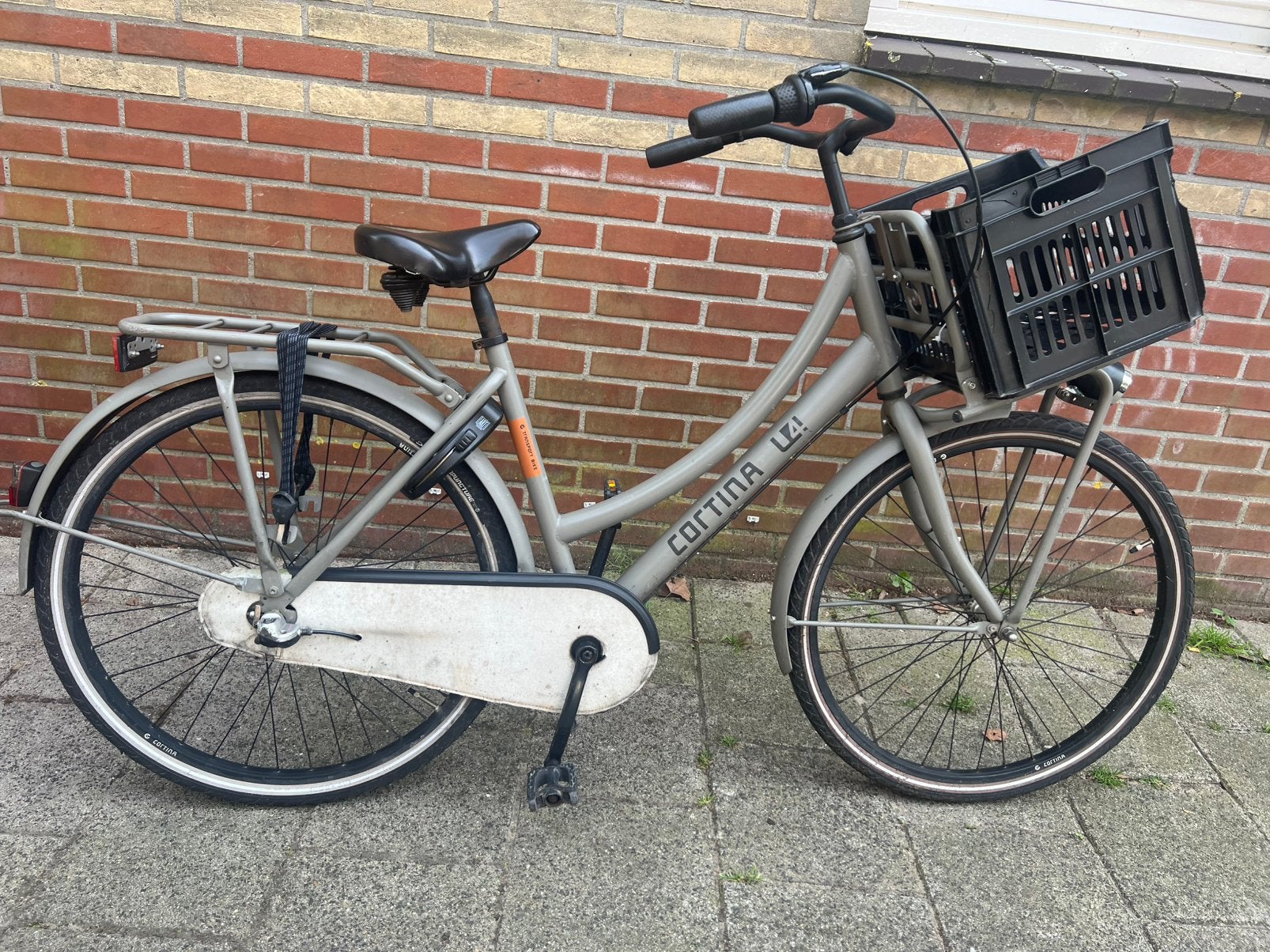 Cortina u4 meisjesfiets 26 inch 3 versnelling, Fietsen en Brommers, Fietsen | Meisjes, Terugtraprem, Versnellingen, Zo goed als nieuw