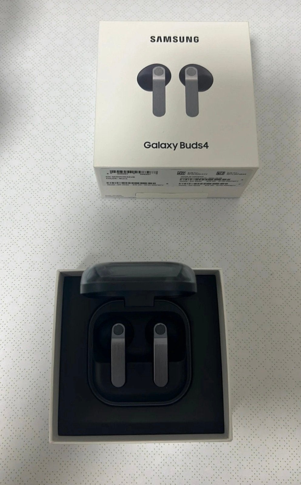samsung buds 4 in zeer goede staat zgan, Zwart, Bluetooth, Ophalen of Verzenden, Zo goed als nieuw
