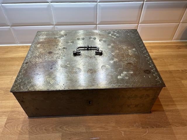M42-Beaumont antieke geldkist 40x30x14cm sleutel ontbreekt, Ophalen of Verzenden