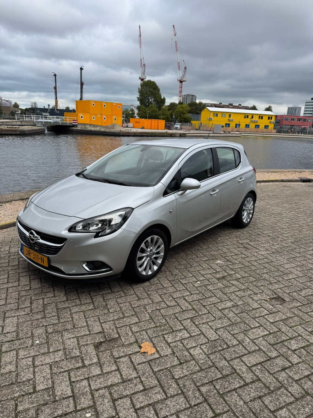 Foto 13 van Opel Corsa 1.4 66KW/90PK 5D 2016 Grijs