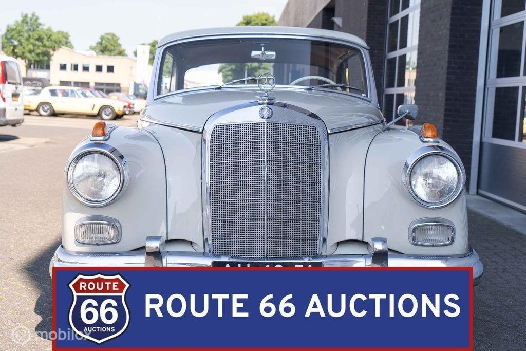 Mercedes-Benz 300 Adenauer | 1961 | Route 66 Auctions, Auto's, Overige carrosserieën, Zwart, Mercedes-Benz, Bedrijf