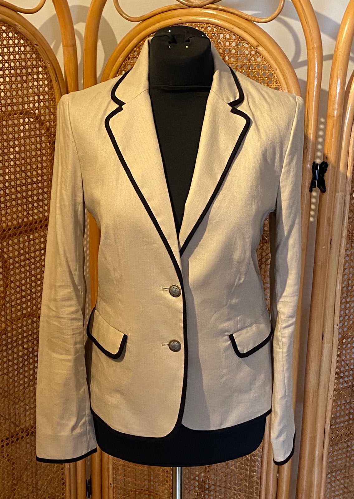 Nieuw: Mango linnen blazer in maat M 🤩, Maat 38/40 (M), Beige, Nieuw, Ophalen of Verzenden