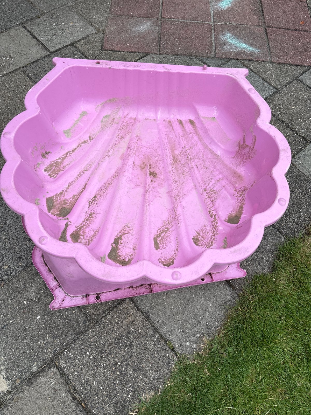 Roze schelp zandbak/zwembadje (licht beschadigd), Ophalen, Gebruikt
