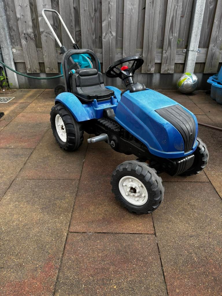 Gebruikte traptractor New Holland, Kinderen en Baby's, Ophalen, Zo goed als nieuw, Overige merken