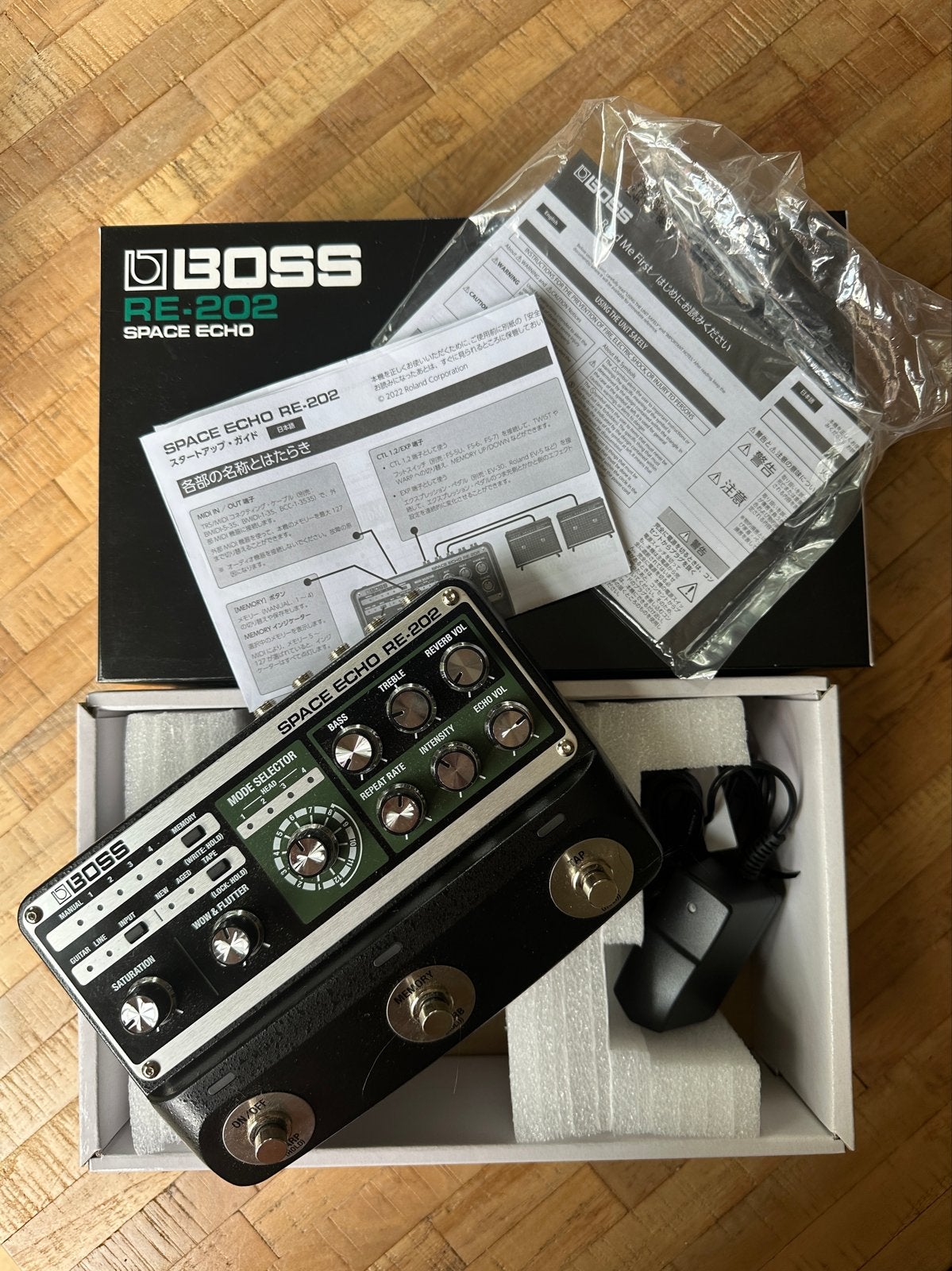 Boss RE-202 Space Echo Delay/Reverb Pedaal, Ophalen of Verzenden, Zo goed als nieuw, Delay of Echo