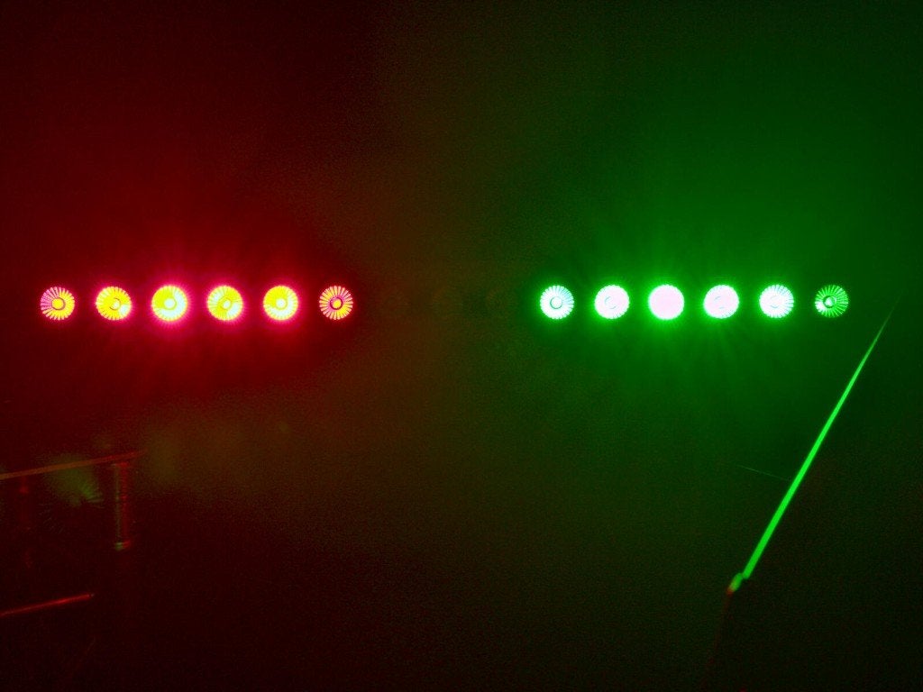 EUROLITE LED IP65 T-PIX 18 QCL Bar Waterdicht, Geluidgestuurd, ., Nieuw, Ophalen of Verzenden