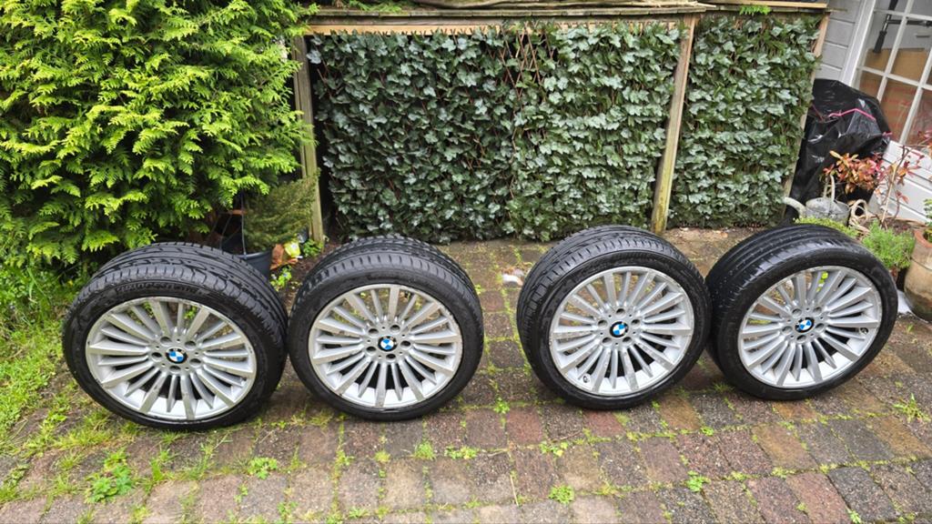 Originele BMW velgen met runflat banden, Auto-onderdelen, Banden en Velgen, Ophalen, 18 inch, Banden en Velgen, Zomerbanden