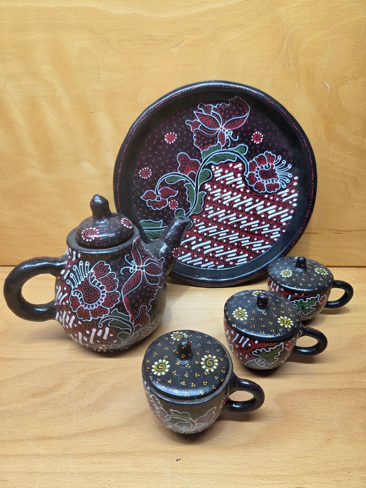 Decoratieve theeset met batikpatroon, Ophalen of Verzenden