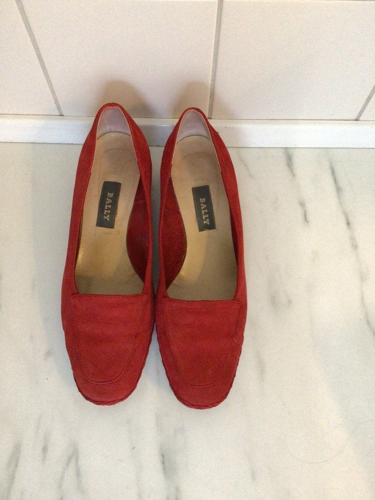 Bally Schoenen rood maat 38 sleehak, Ophalen of Verzenden, Rood, Sneakers of Gympen, Zo goed als nieuw