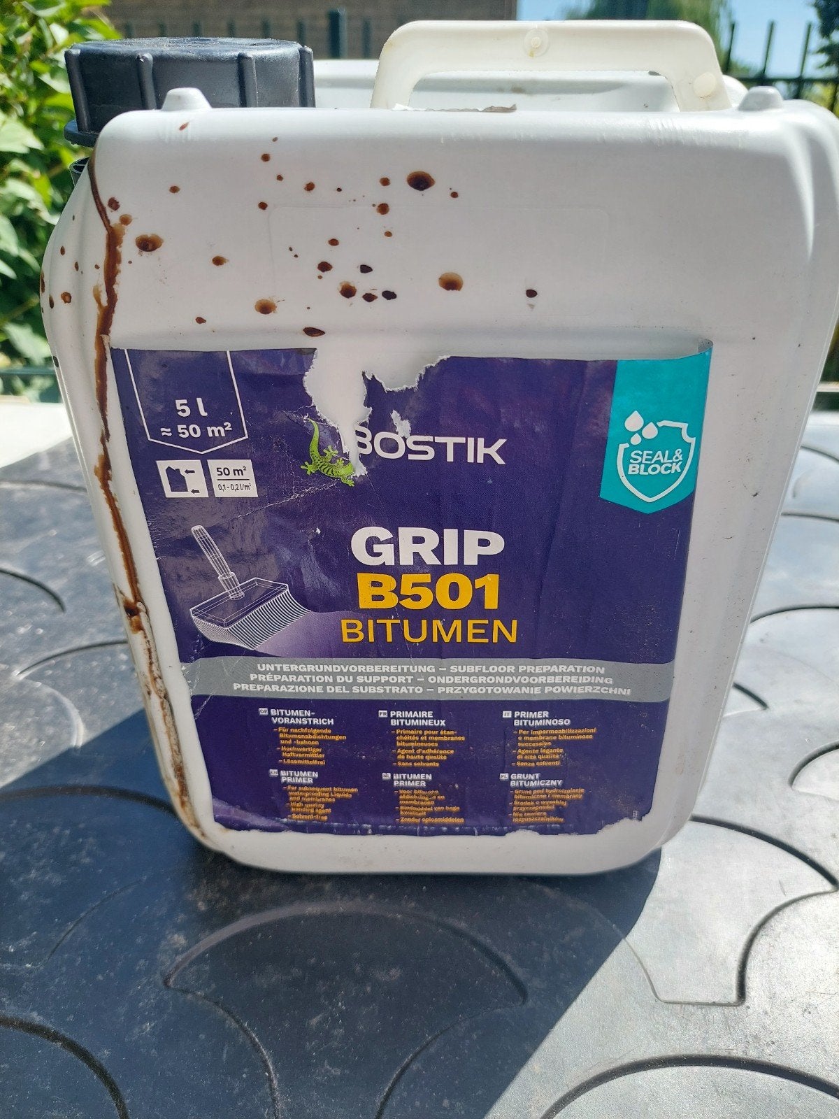 Bitumen voorstrijk, Ophalen, Wit