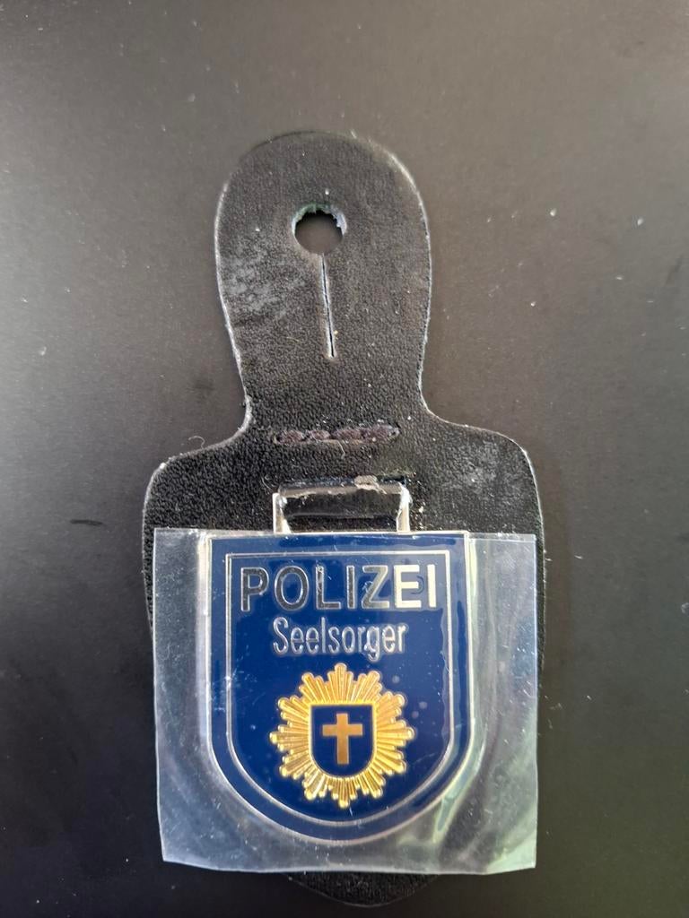 embleem Duitse politie geestelijkverzorger, Ophalen of Verzenden, Overige soorten, Duitsland, Embleem of Badge