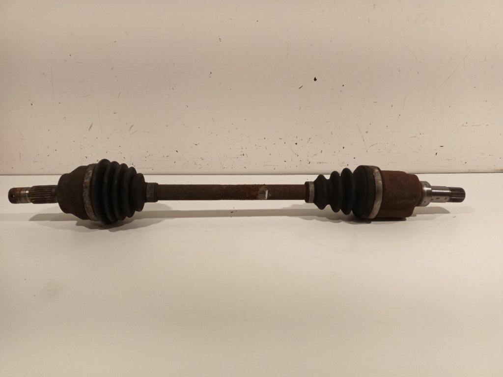 Aandrijfas links voor Peugeot 207, Auto-onderdelen, Onderdelen@venauto.nl, Van der Ven Autorecycling B.V., Gebruikt, Ettenseweg 76, 4706 PB Roosendaal, The Netherlands