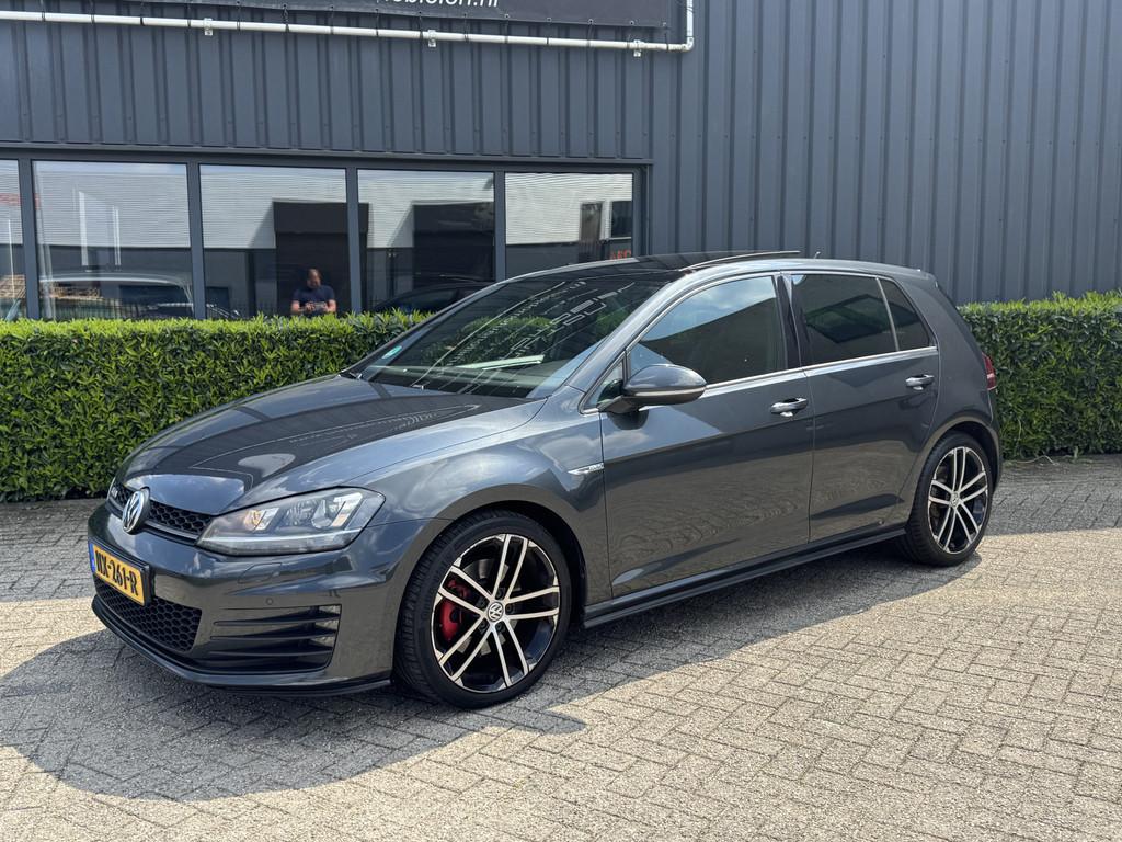 Volkswagen Golf 7 GTD 2.0 TDI 184pk DSG / Aut. Panoramadak L, Lichtsensor, Gebruikt, 4 cilinders, Leder