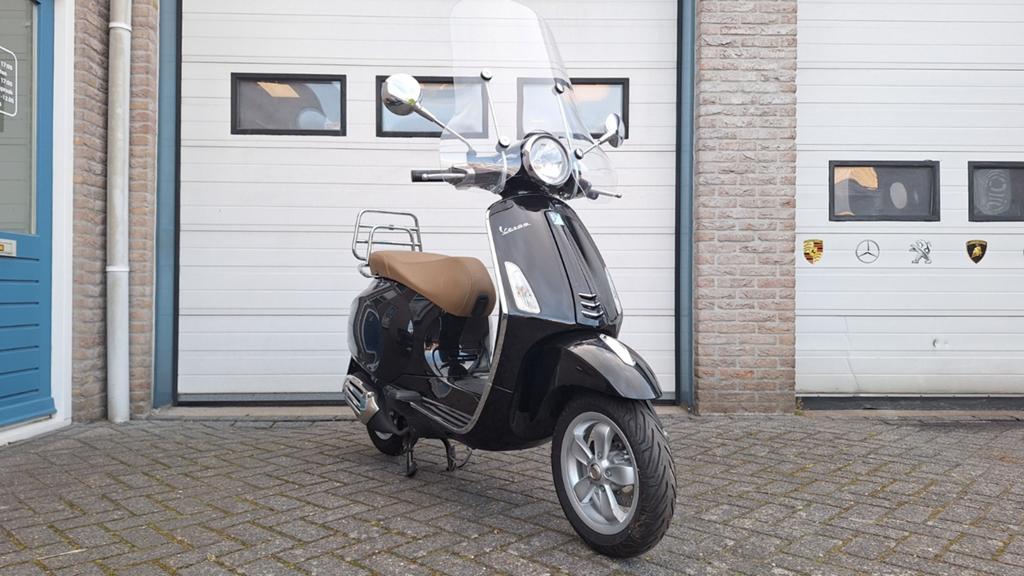 Vespa Primavera / 2018 / 374km, Fietsen en Brommers, Scooters | Vespa, Overige modellen, ., Ophalen of Verzenden, Zo goed als nieuw