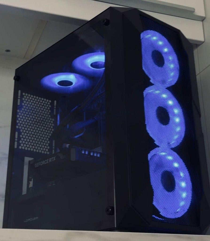 Game pc - RTX 4060 8GB - 1000GB SSD - I5 - 16GB Watergekoeld, Computers en Software, Desktop Pc's, Ophalen, Virtual Reality, Zo goed als nieuw