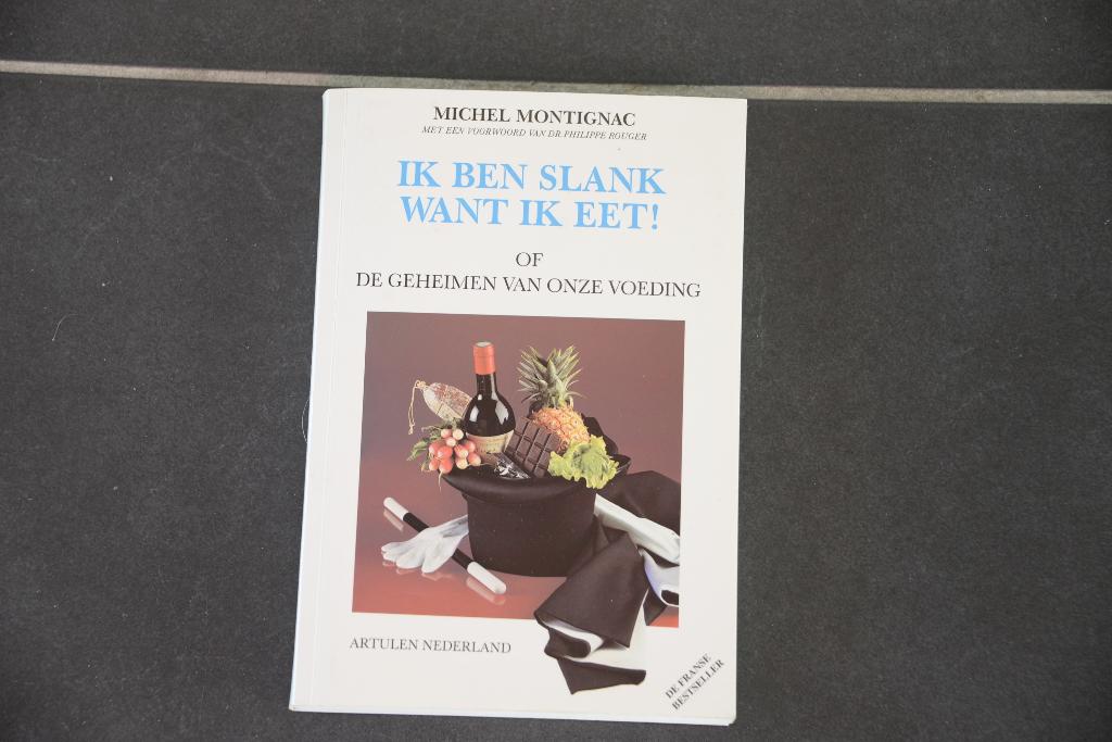 Montignac: "Ik ben slank want ik eet!", Dieet en Voeding, Michel Montignac, Ophalen of Verzenden, Zo goed als nieuw