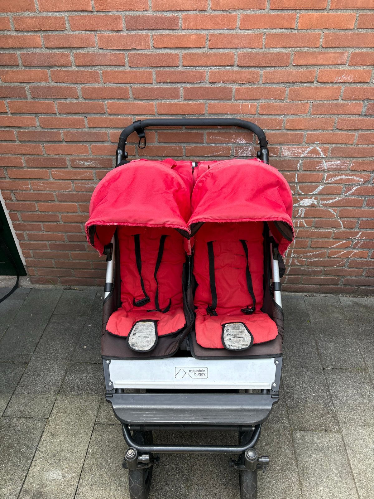 Mountain Buggy Duowagen - Ideaal voor twee kinderen, Kinderen en Baby's, Gebruikt, Duowagen, Ophalen, Kinderwagen