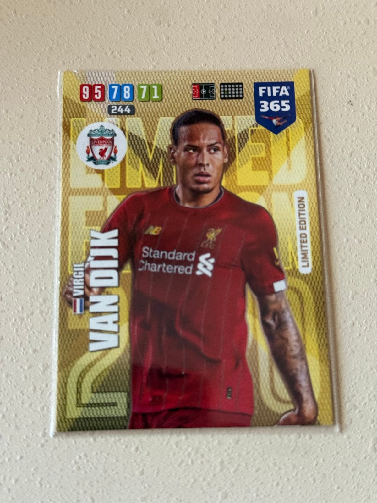 FIFA 365 Limited Edition Virgil van Dijk Spelerskaart, Ophalen of Verzenden, Zo goed als nieuw, Buitenlandse clubs, Spelerskaart