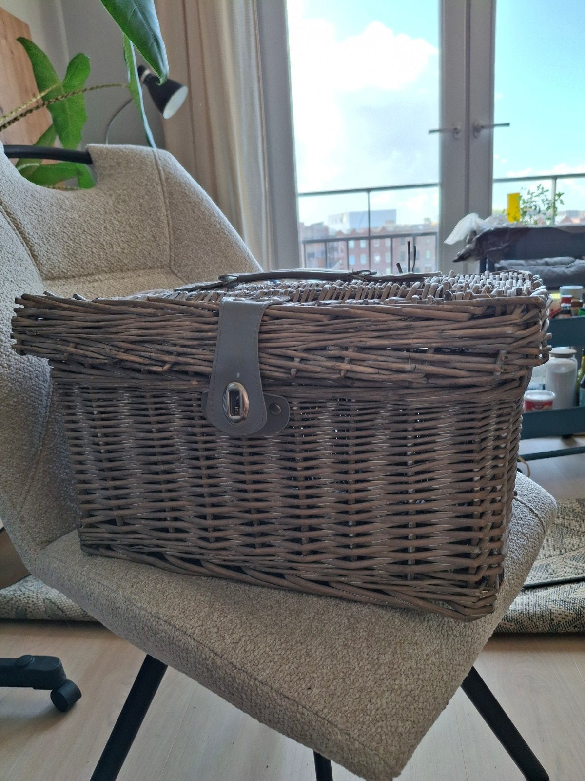 Grote rieten picknickmand met vakverdeling, Ophalen, Gebruikt, Zonder inhoud