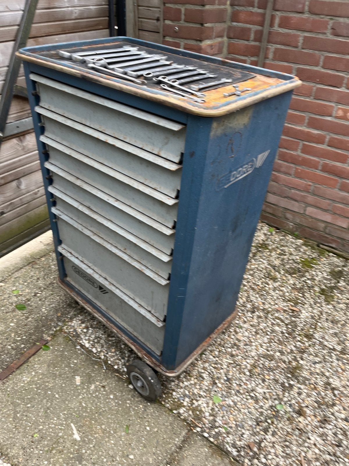 Gereedschapswagen met inhoud - Gedore, Ophalen, Gebruikt