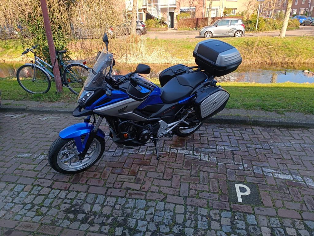 Honda NC750X uit 2019, Motoren, 2 cilinders, Occasion, 745 cc, Motorrijbewijs A