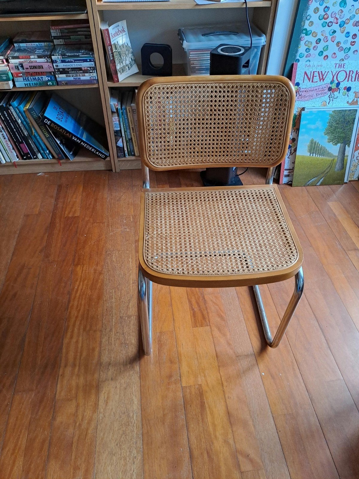 Twee stoelen, Ophalen