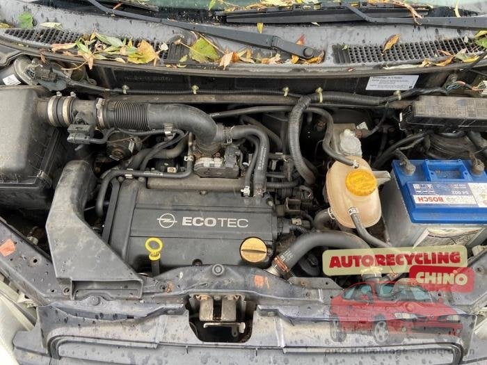 Versnellingsbak van een Opel Agila, Auto-onderdelen, Transmissie en Toebehoren, Ophalen, Gebruikt, -, -