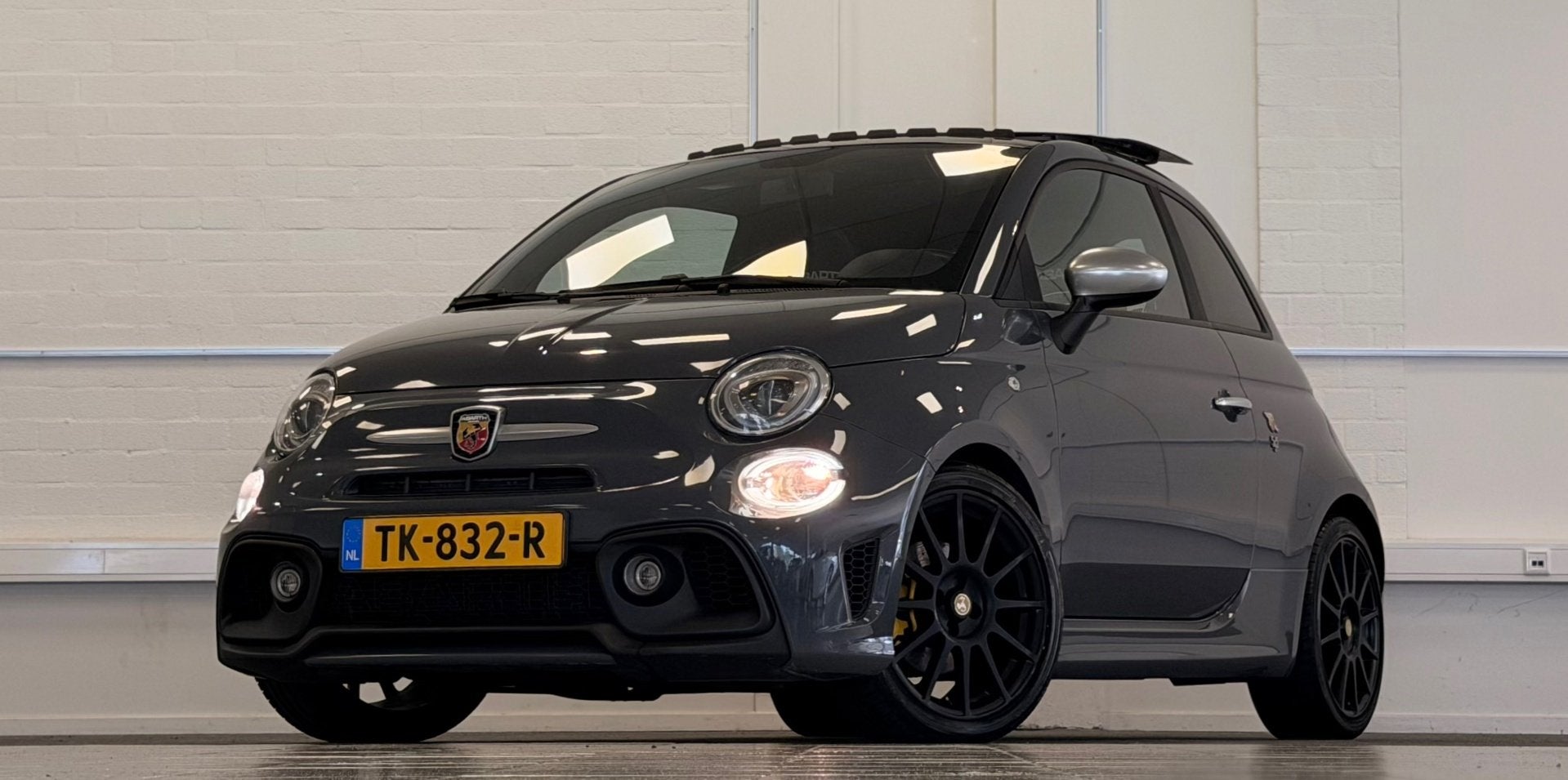 Abart 595 1.4 T-Jet Abarth Turismo 165pk Automaat Schuif/kan, 4 cilinders, Parkeersensor, Bedrijf, 165 pk