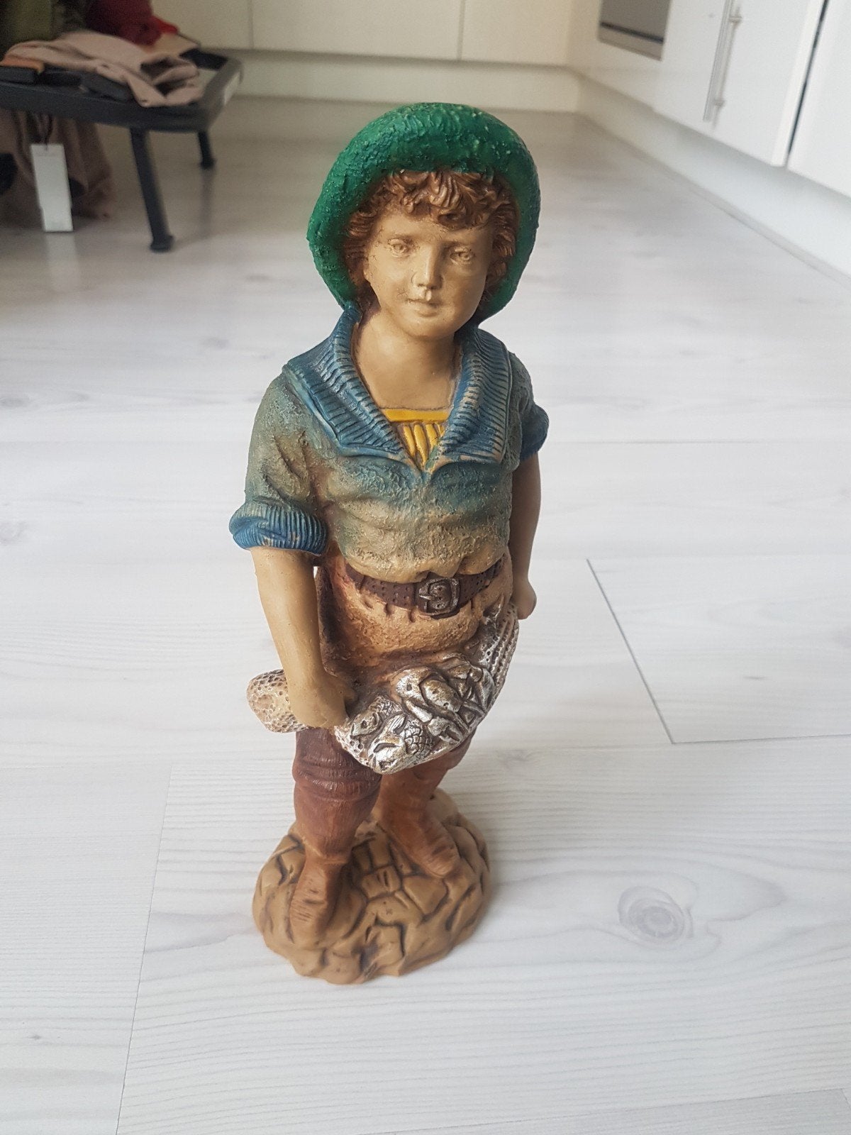 Zwaar beeld Visser 35.5 cm hoogte, Ophalen of Verzenden, Zo goed als nieuw, Mens