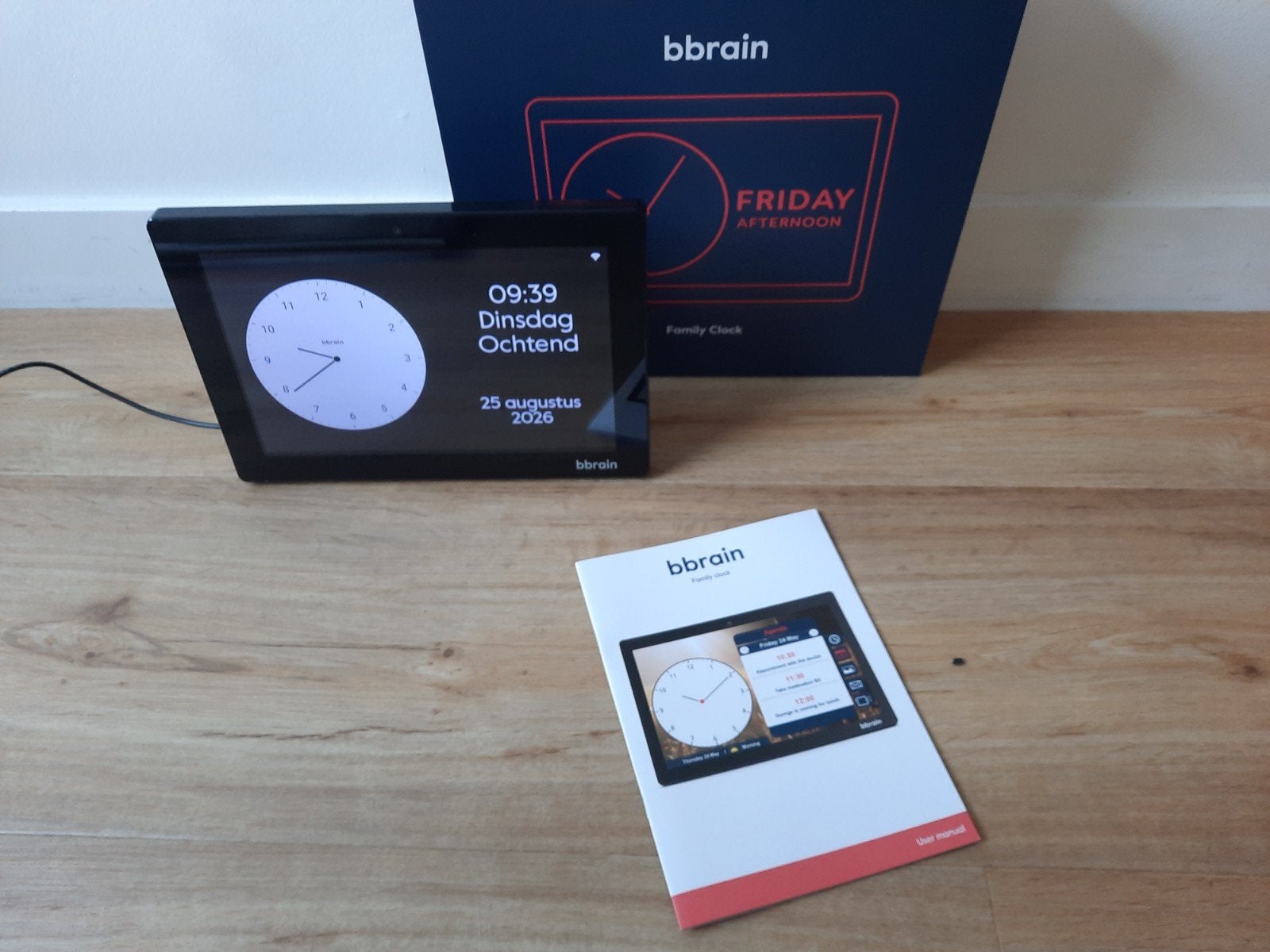 BBrain Dementieklok - Family Clock - Goed Functionerend, Gebruikt, Kalenderfunctie, Overige typen, Ophalen of Verzenden