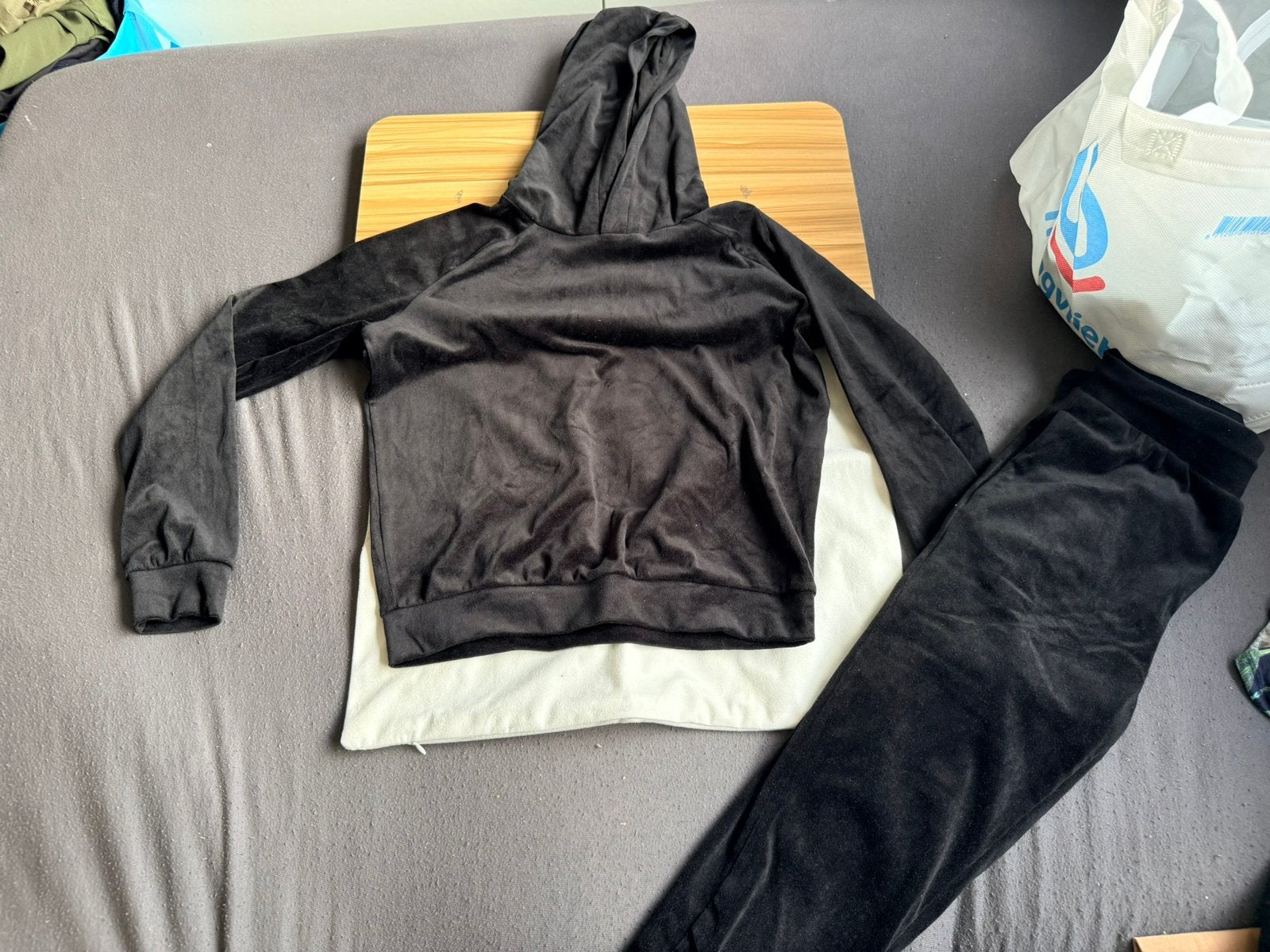 Hunkemoller huispak set maat 2xs fleece set, Kleding | Dames, Ophalen of Verzenden, Zo goed als nieuw