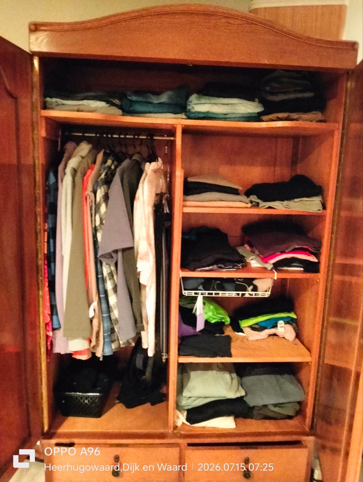 Mooie oude linnenkast, Huis en Inrichting, Kasten | Kledingkasten, Ophalen, Gebruikt, 50 tot 75 cm, 200 cm of meer