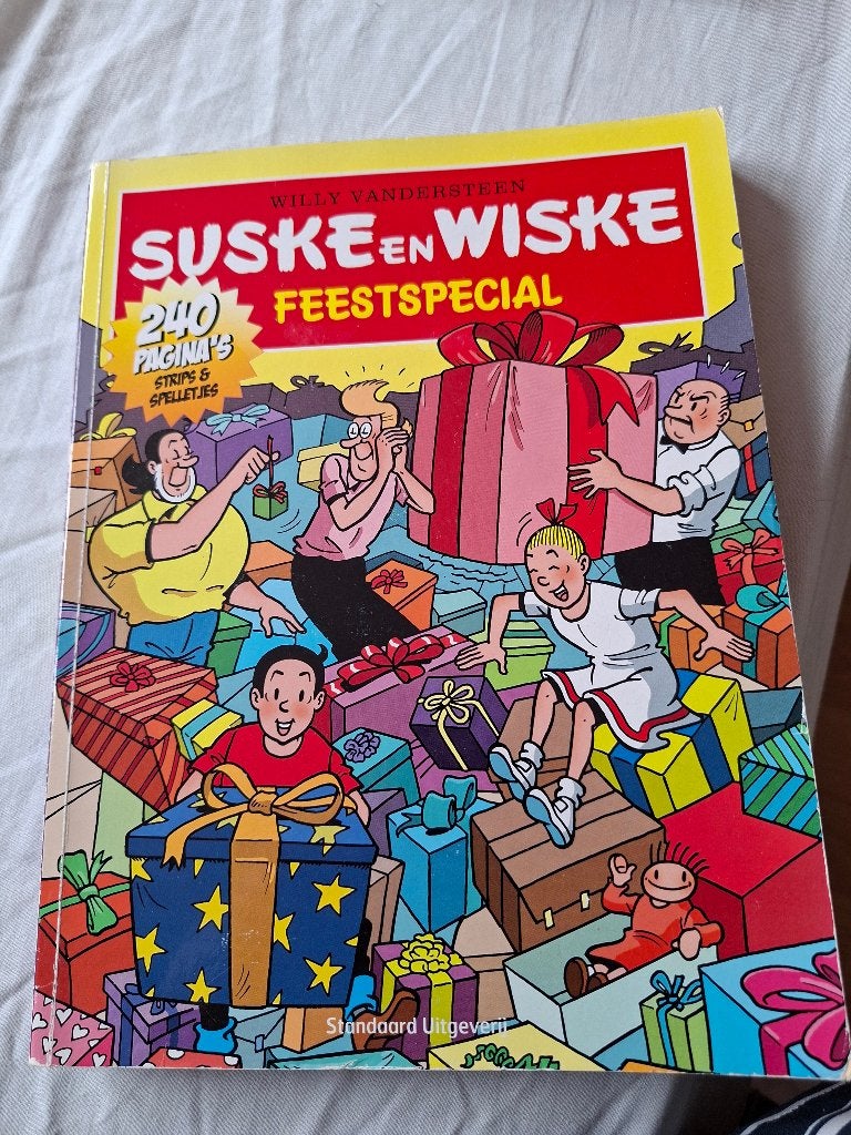 Suske en Wiske feestspecial, Eén stripboek, Ophalen of Verzenden, Gelezen