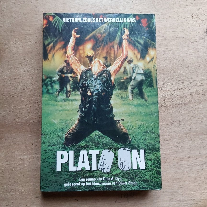 boek : Platoon, Ophalen of Verzenden, Tweede Wereldoorlog, Gelezen