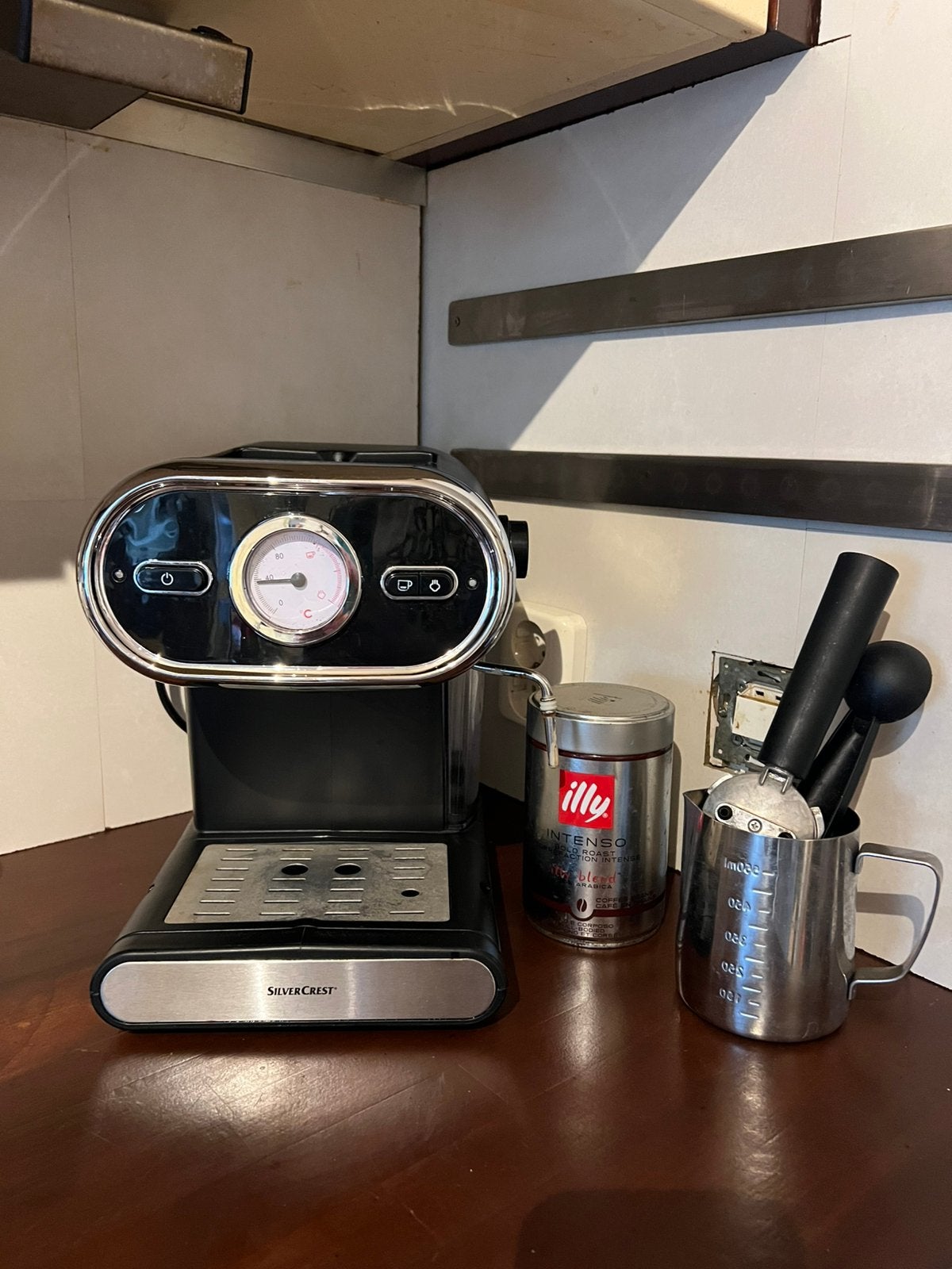 Silvercrest piston koffiemachine, Witgoed en Apparatuur, Koffiezetapparaten, Ophalen, Zo goed als nieuw, Koffiemachine
