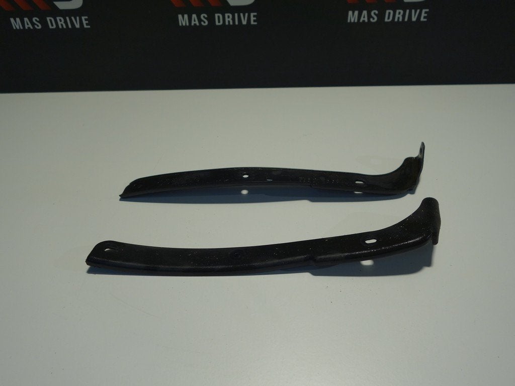 Lexus IS200 spatbordbeschermer links + rechts, Gebruikt, Spatbord
