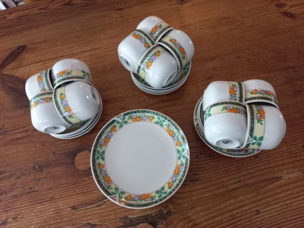 Kop en schotels met gebaksbordjes, Gebruikt, Ophalen of Verzenden, Overige stijlen, Kop(pen) en/of Schotel(s)