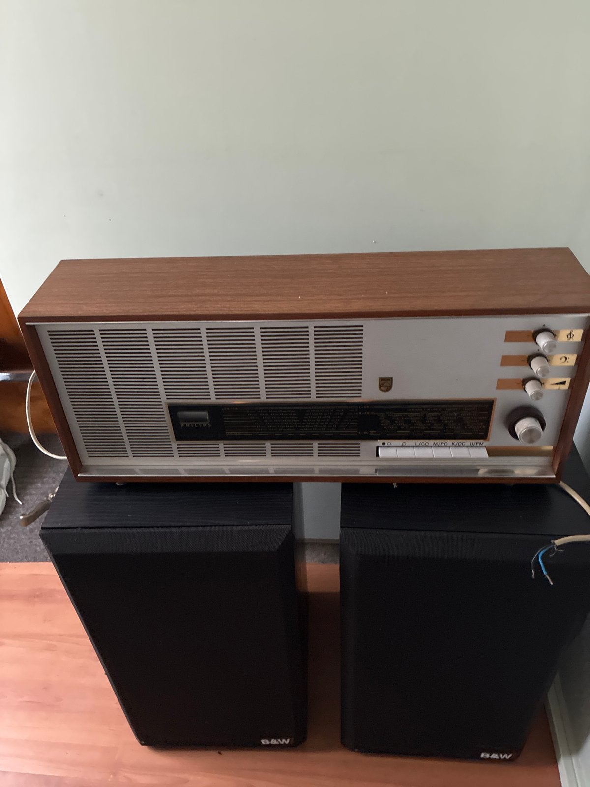 Vintage Philips Radio met Houten Behuizing en B&W Speakers, Audio, Tv en Foto, Stereo-sets, Philips, Gebruikt, Tuner of Radio