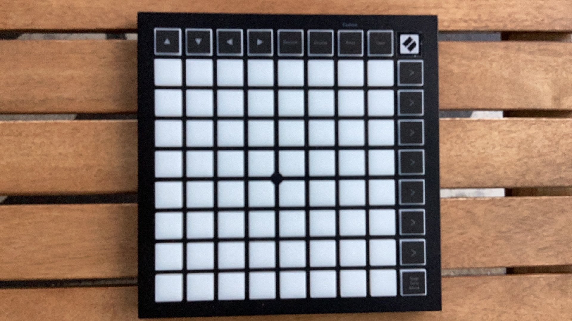 Novation launchpad Mini MK3, Muziek en Instrumenten, Ophalen, Zo goed als nieuw